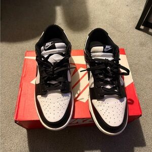 Item Description:
Used but like new Black and White Nike Dunks in Men’s Size 10.